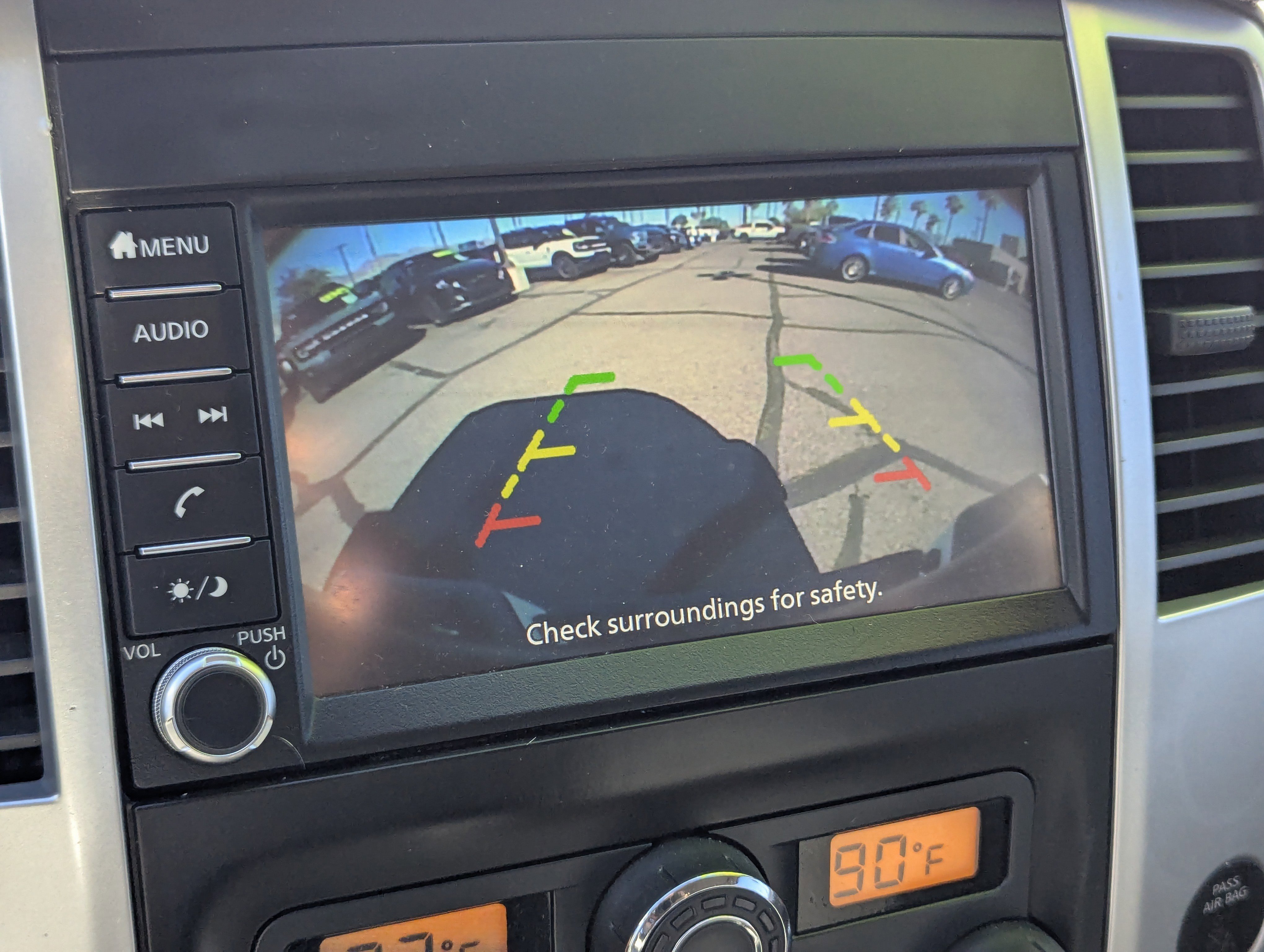 Used 2020 Nissan Frontier SV w/ Midnight Edition Floor Mats image 11