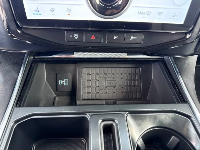 Certified 2023 Ford F150 Lightning Platinum AWD/4WD image 32