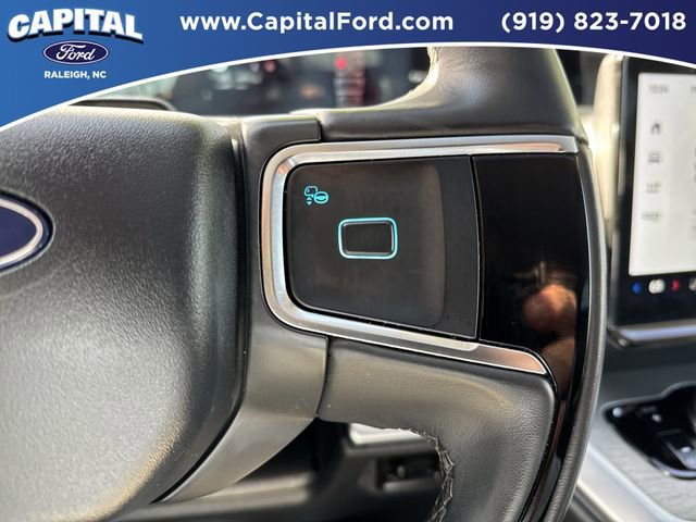 Certified 2025 Ford Expedition Max Platinum image 26