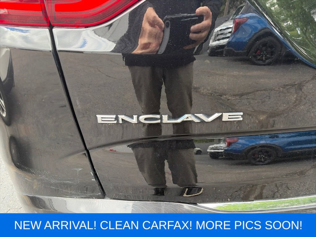 Used 2020 Buick Enclave Essence w/ Sport Touring Edition FWD image 6