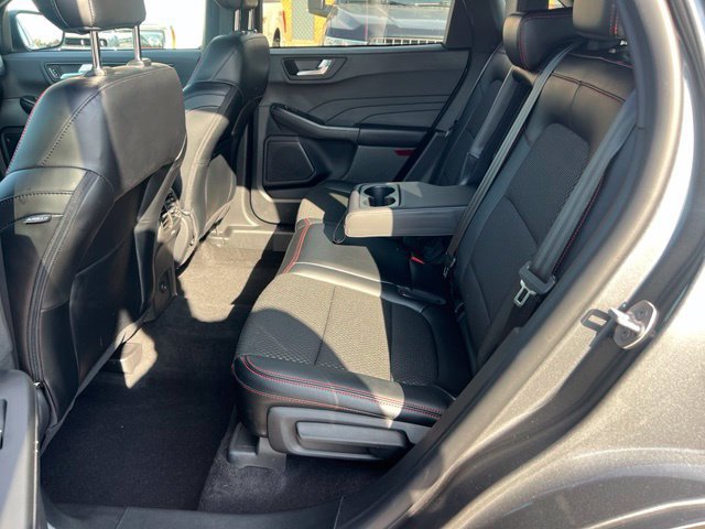 Certified 2024 Ford Escape ST-Line w/ Tech Pack #1 AWD/4WD image 21