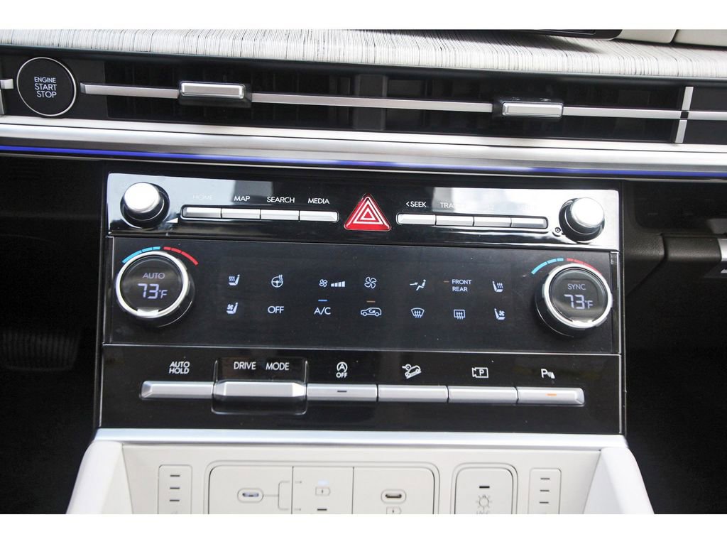 Used 2025 Hyundai Santa Fe Calligraphy image 27