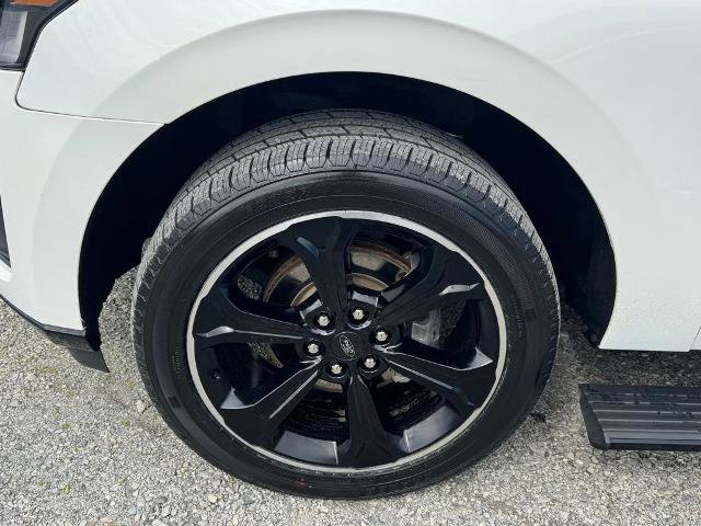 Certified 2022 Ford Expedition Max Limited AWD/4WD image 13