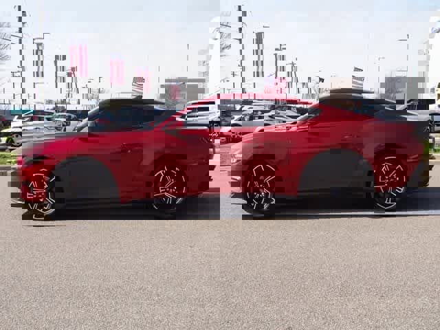 Certified 2024 Ford Mustang Coupe image 2