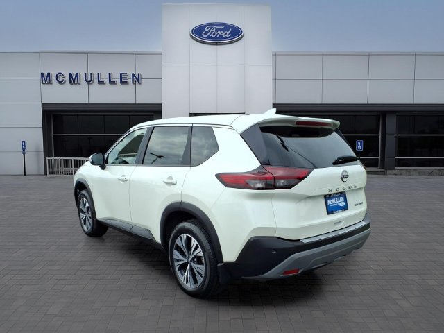 Used 2023 Nissan Rogue SV AWD/4WD image 7