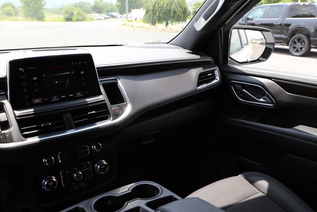 Used 2024 GMC Yukon XL SLE AWD/4WD image 26