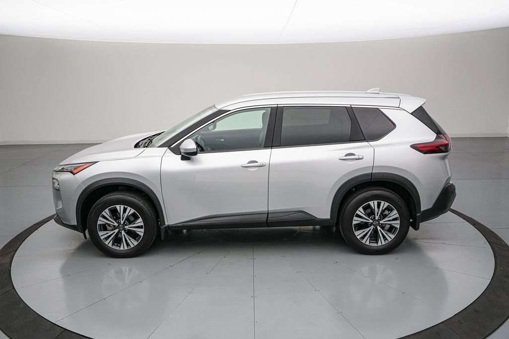 Used 2023 Nissan Rogue SV AWD/4WD image 7