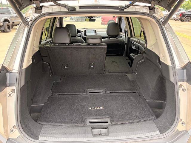 Used 2023 Nissan Rogue Platinum w/ Platinum Premium Package FWD image 27