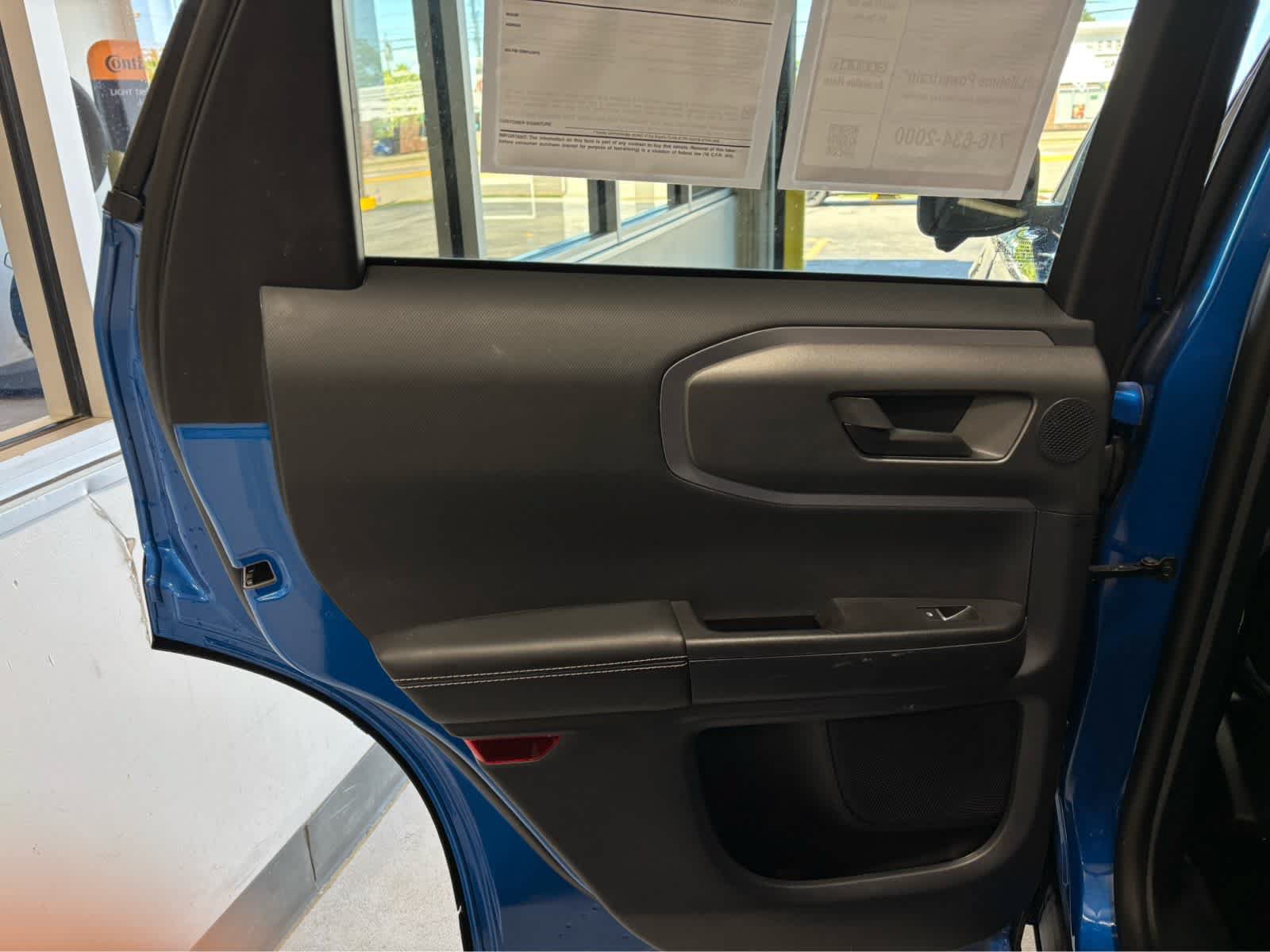 Certified 2025 Ford Bronco Sport Outer Banks w/ Outer Banks Tech Package+ AWD/4WD image 27