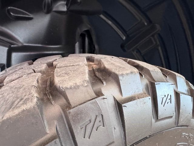 Used 2022 Jeep Gladiator Sport AWD/4WD image 23