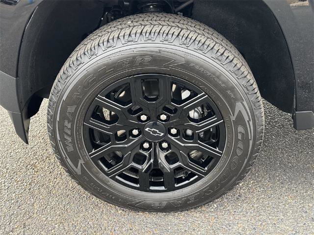 Used 2026 Chevrolet Colorado W/T w/ WT Custom Package image 11