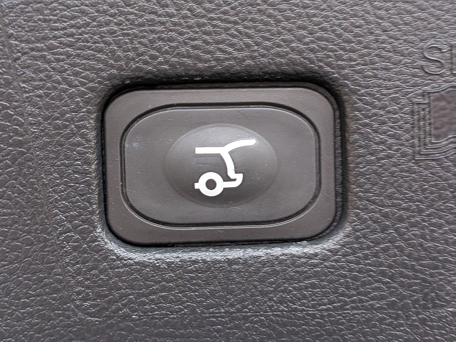 Certified 2024 Ford Edge SEL w/ Convenience Package image 15