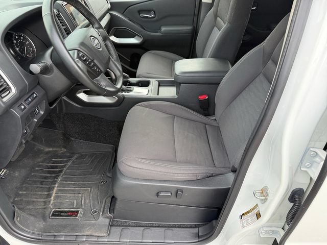 Used 2022 Nissan Frontier SV w/ Technology Package AWD/4WD image 11