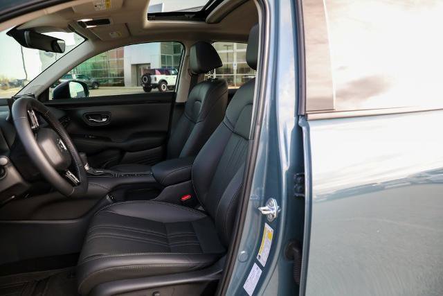 Used 2025 Honda HR-V EX-L image 17