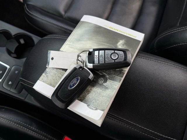 Certified 2022 Ford Escape SEL FWD image 5