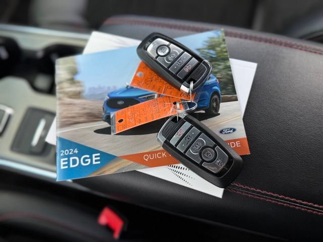 Certified 2024 Ford Edge ST-Line AWD/4WD image 4