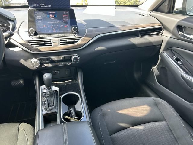 Used 2023 Nissan Altima 2.5 SV FWD image 15