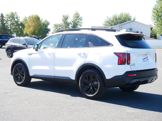 Used 2023 Kia Sorento S AWD/4WD image 3