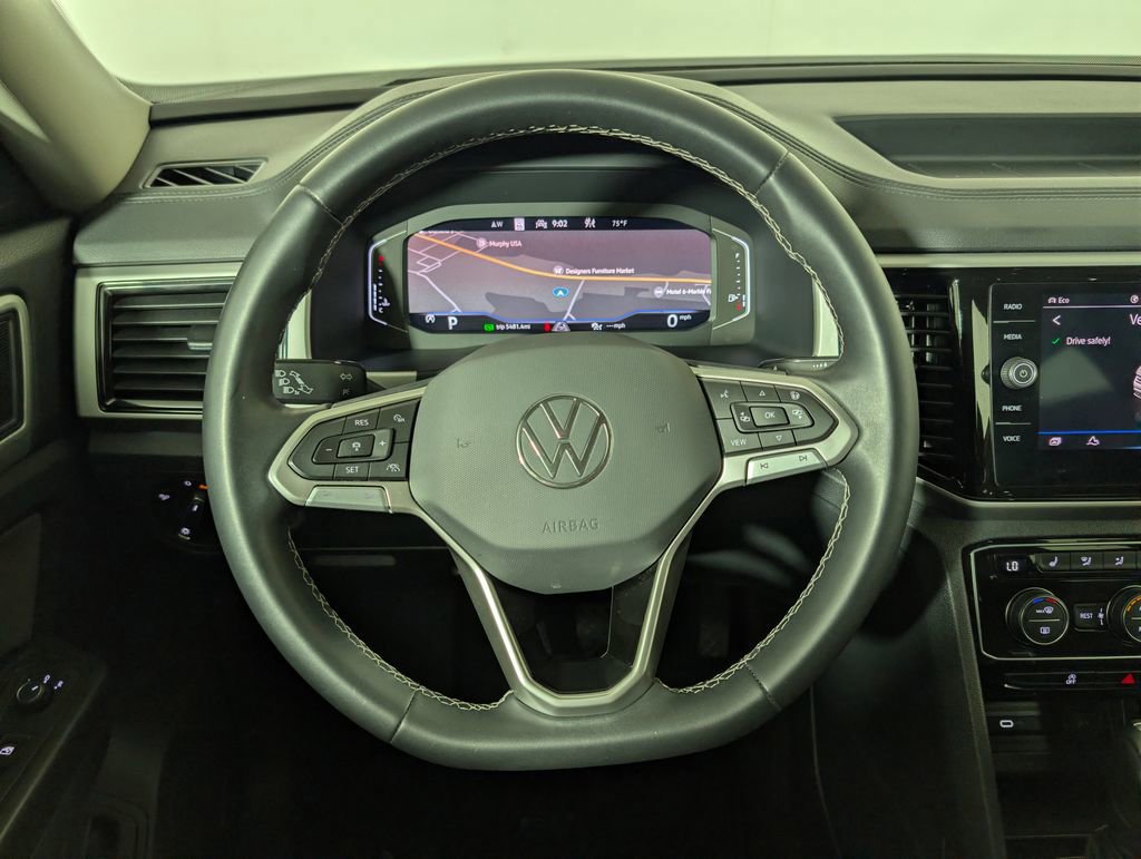 Used 2023 Volkswagen Atlas SEL AWD/4WD image 15