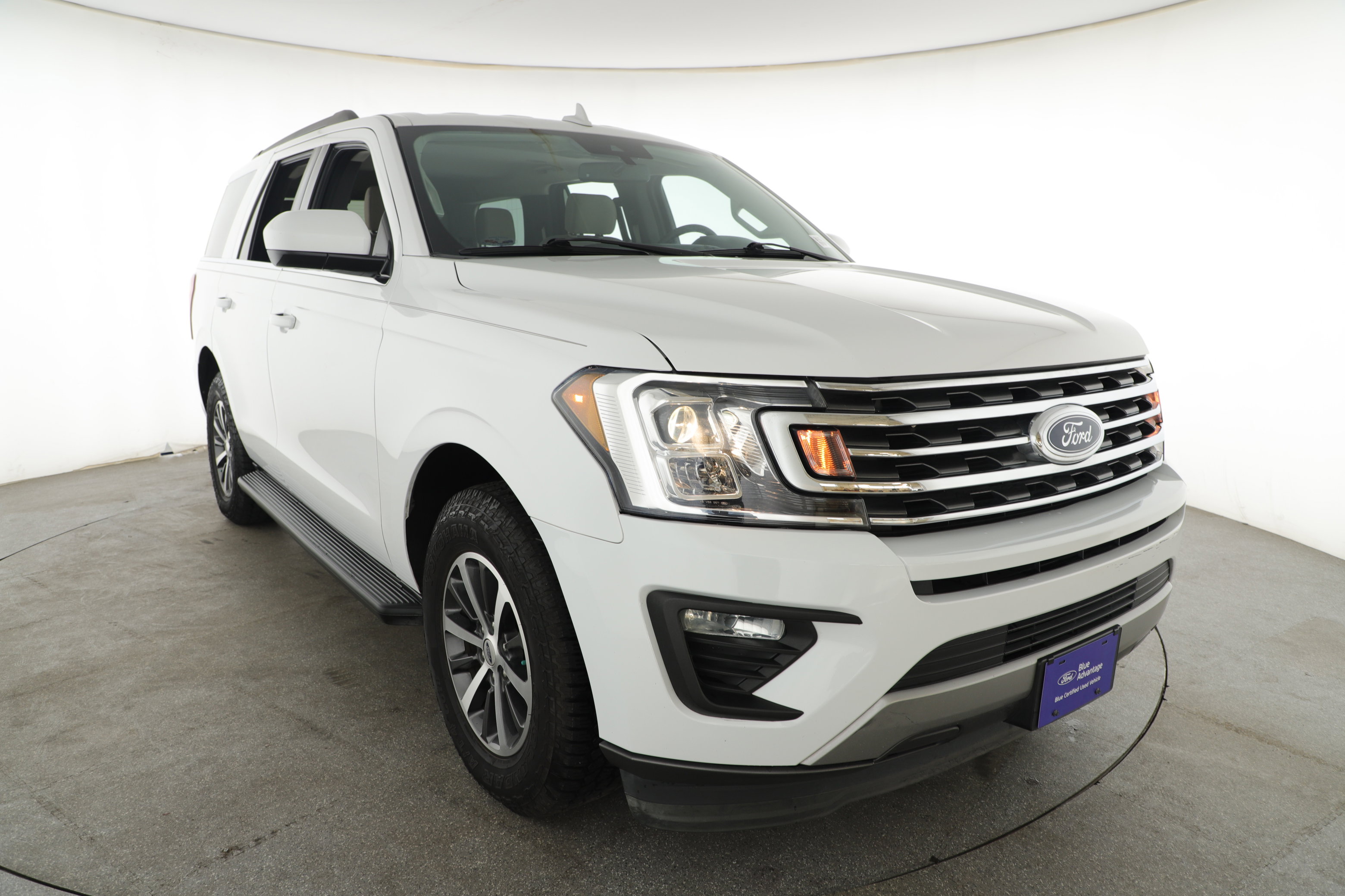 Certified 2020 Ford Expedition XLT image 3