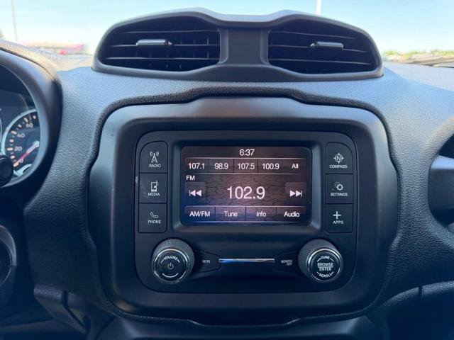 Used 2020 Jeep Renegade Sport w/ Sport Appearance Group AWD/4WD image 14