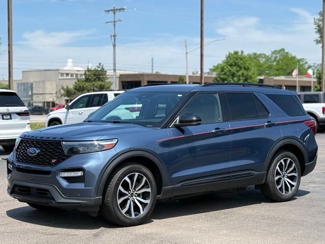 Certified 2020 Ford Explorer ST w/ Premium Technology Package AWD/4WD image 36