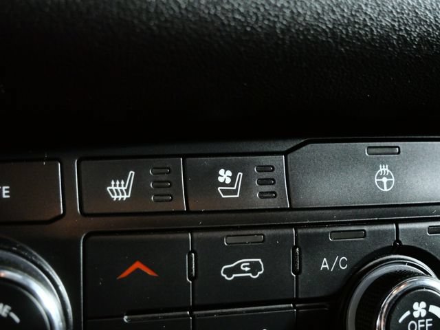 Used 2022 Dodge Durango R/T w/ Tow 'N Go Package AWD/4WD image 24