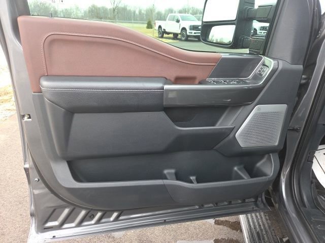 Certified 2023 Ford F150 Lariat w/ Equipment Group 502A High image 29