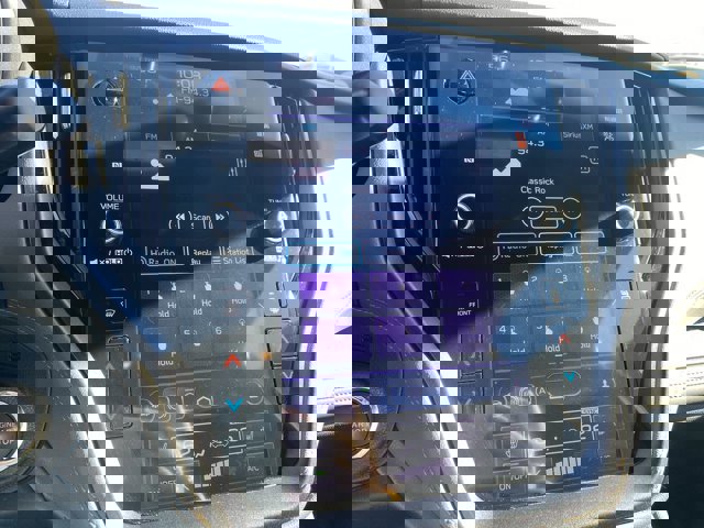 Used 2022 Subaru Outback Wilderness image 15