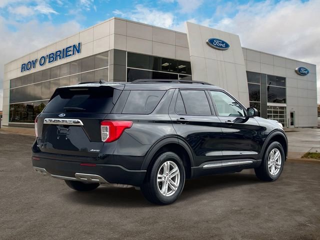 Certified 2023 Ford Explorer XLT w/ Equipment Group 202A image 5