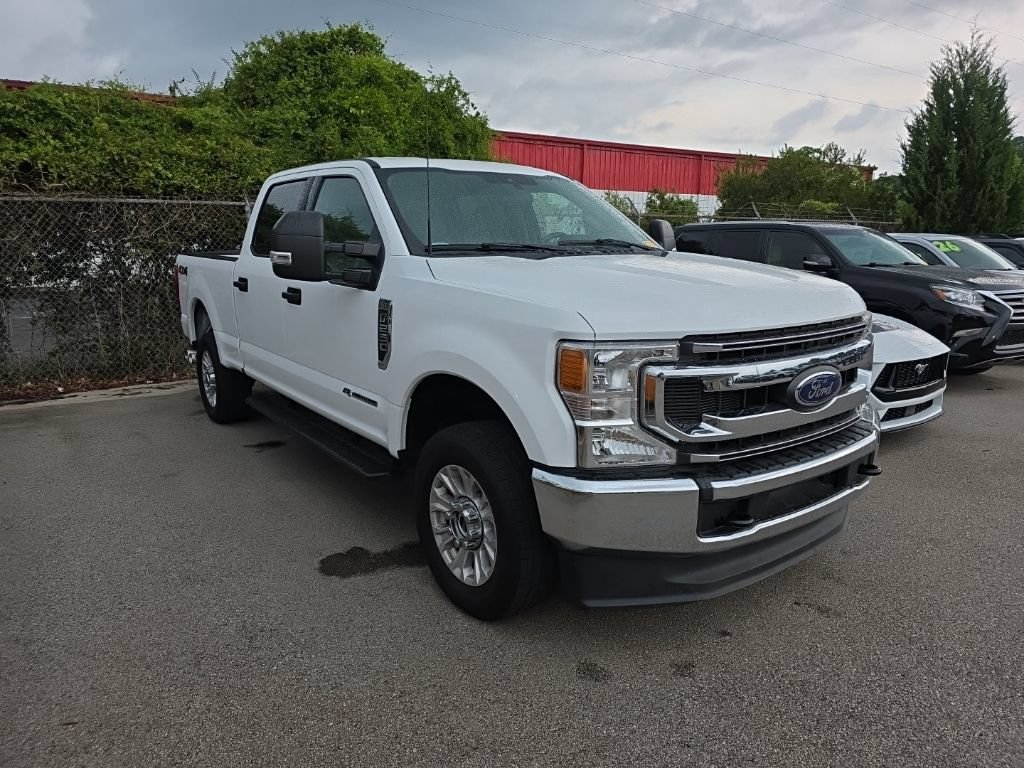 Certified 2022 Ford F250 XLT AWD/4WD image 3