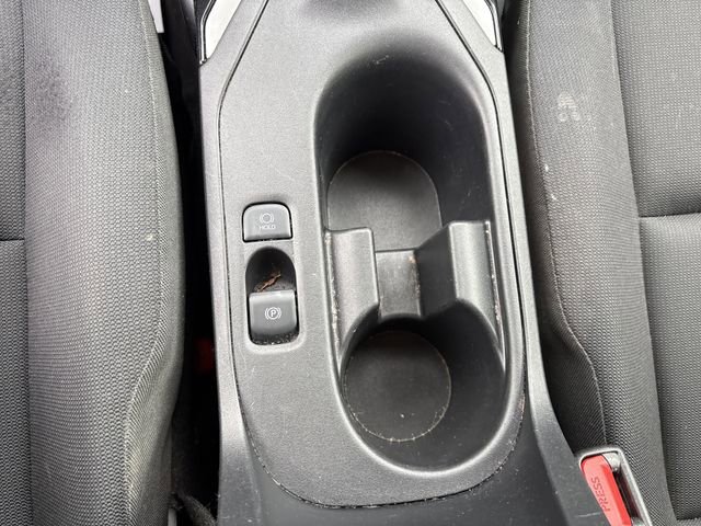 Used 2024 Toyota Corolla LE AWD/4WD image 33