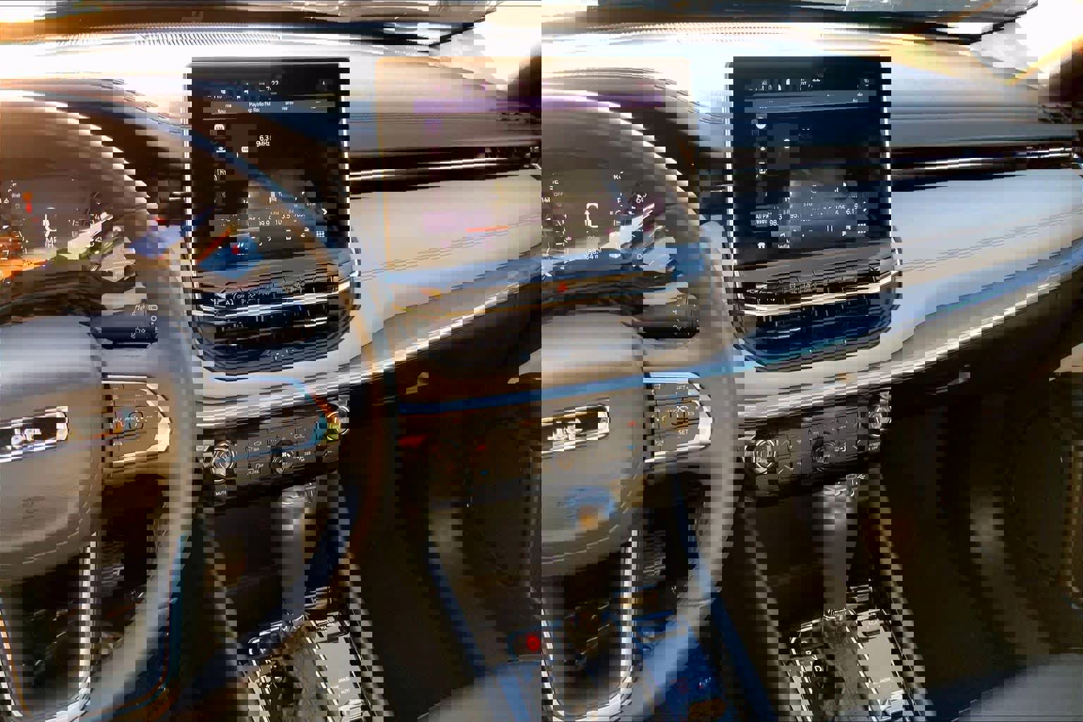 Used 2024 Jeep Compass Limited image 6