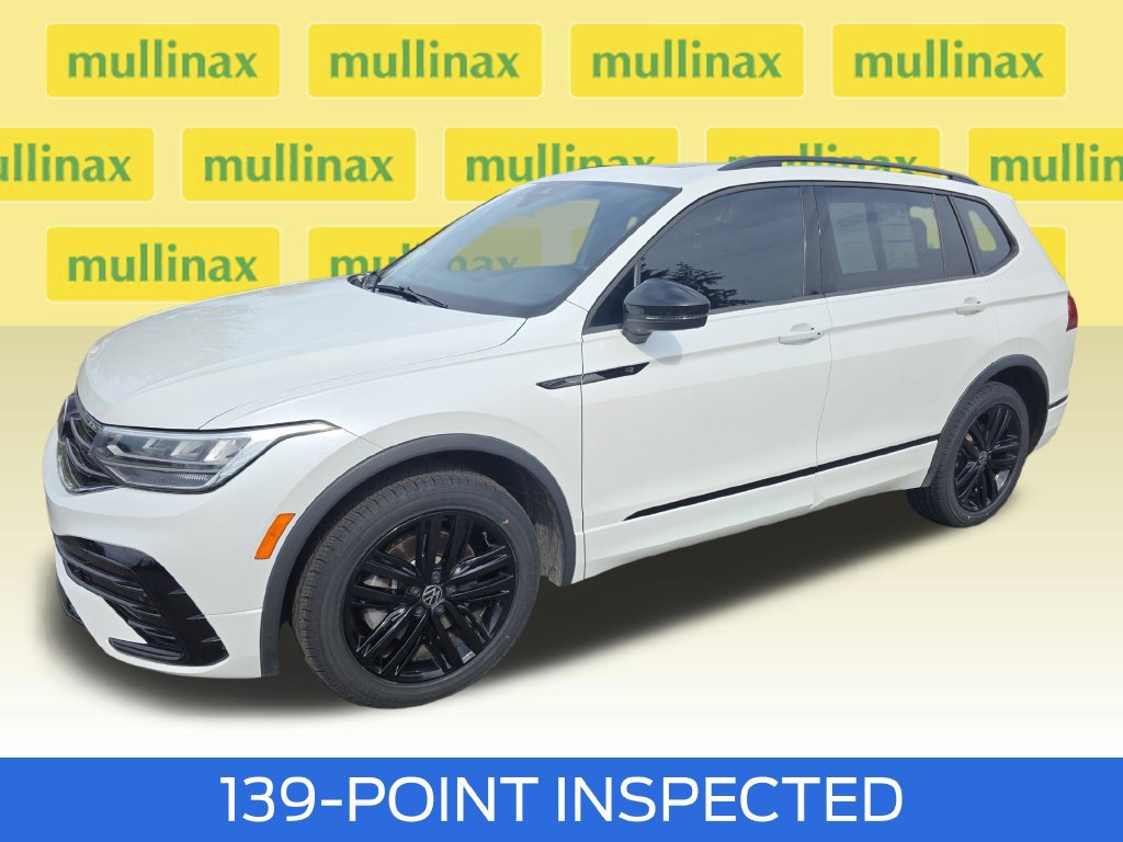 Used 2022 Volkswagen Tiguan SE R-Line AWD/4WD image 14