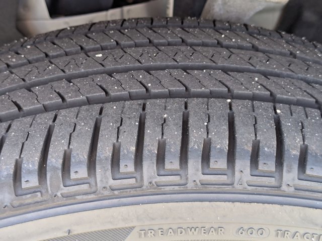 Used 2023 Jeep Grand Cherokee Altitude image 12