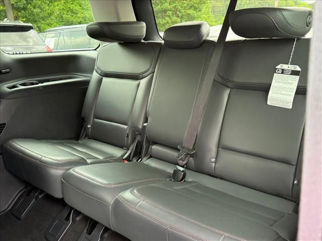 Certified 2025 Ford Expedition Active AWD/4WD image 15