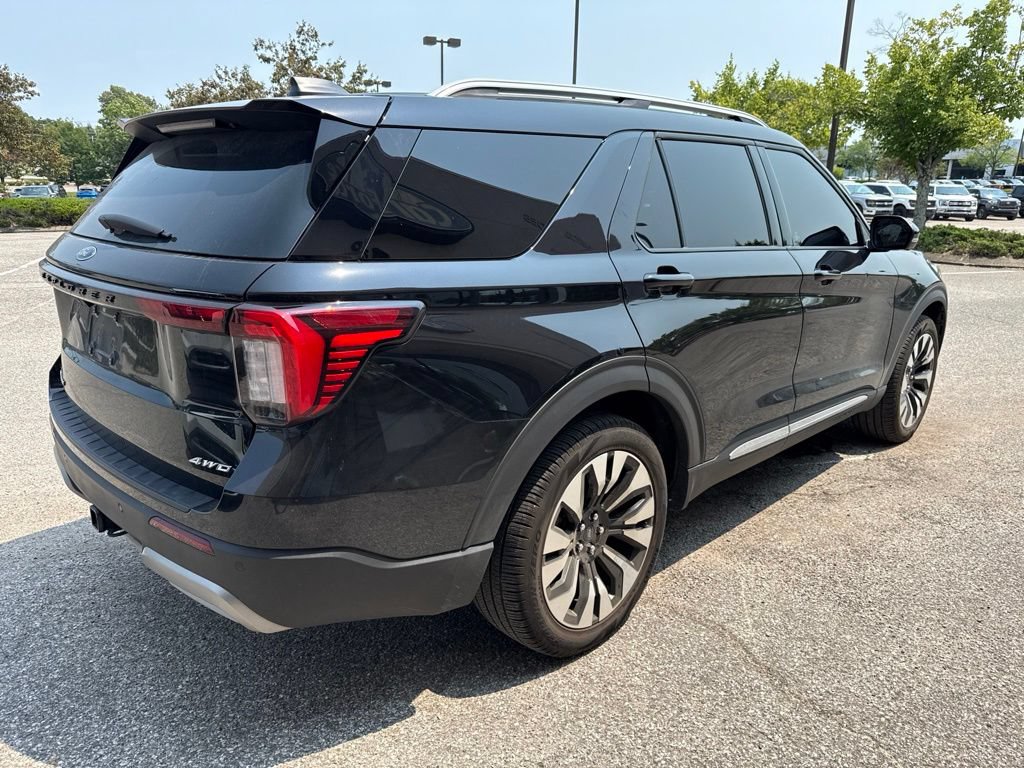 Certified 2025 Ford Explorer Platinum w/ LUX Leather Package AWD/4WD image 12