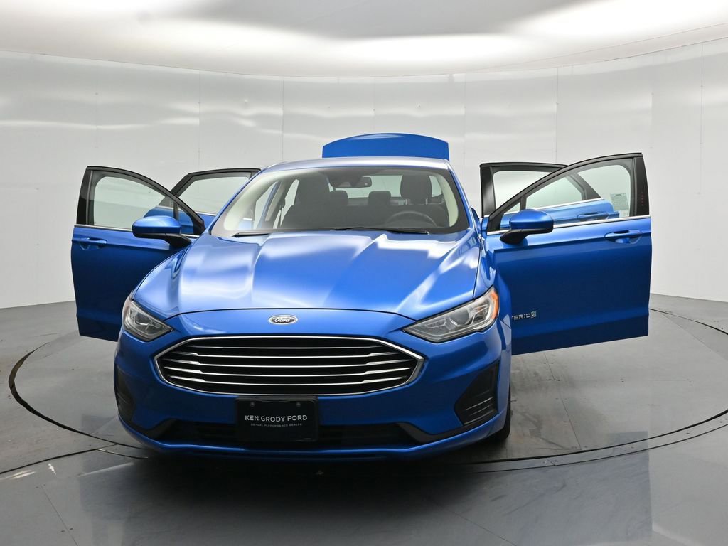 Certified 2019 Ford Fusion SE FWD image 29
