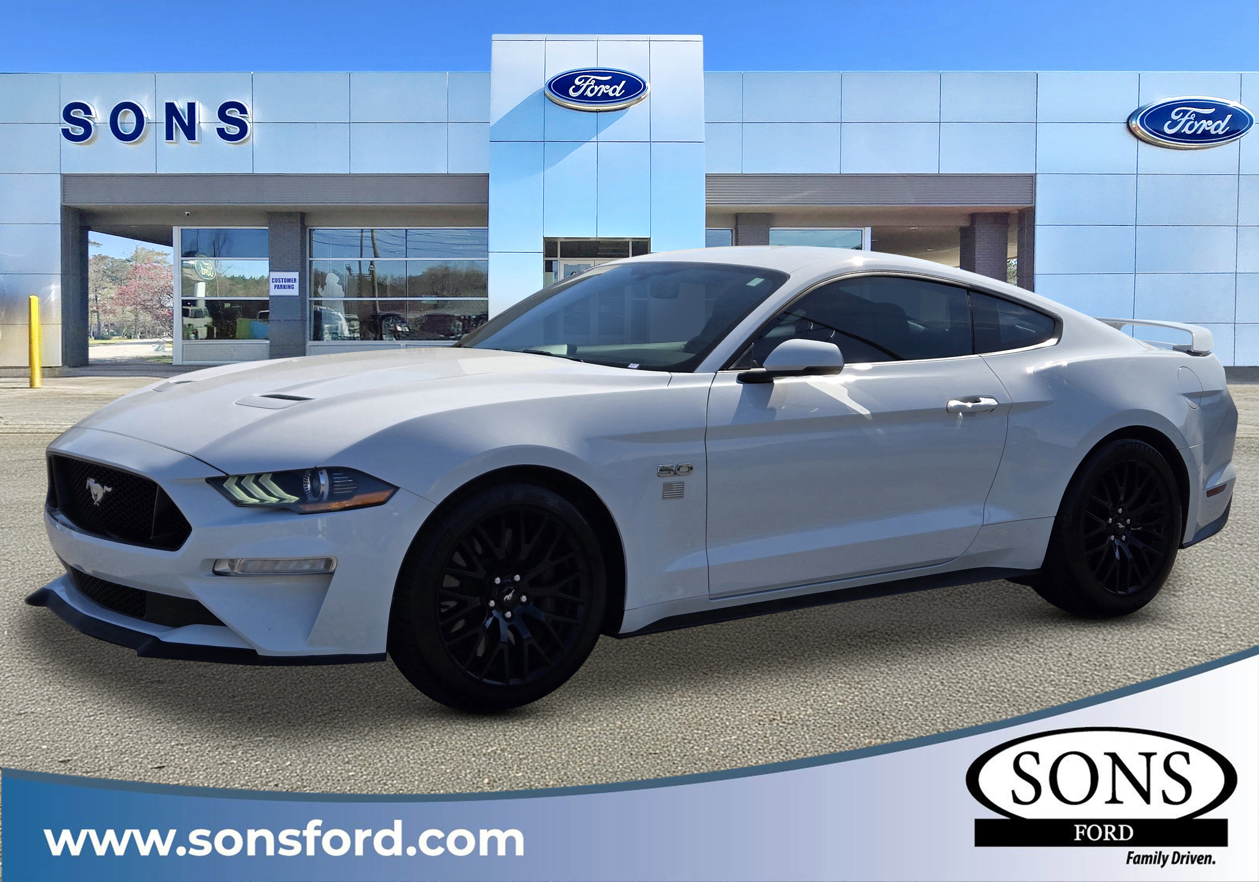 Certified 2019 Ford Mustang GT Premium w/ GT Performance Package image 7