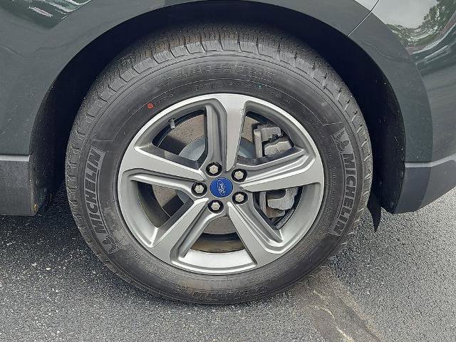 Certified 2022 Ford Edge SEL w/ Convenience Package image 8