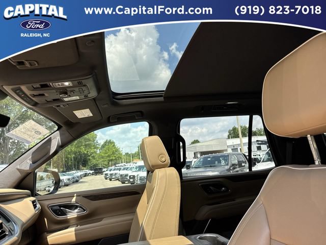 Used 2021 Chevrolet Tahoe Premier w/ Premium Package AWD/4WD image 22