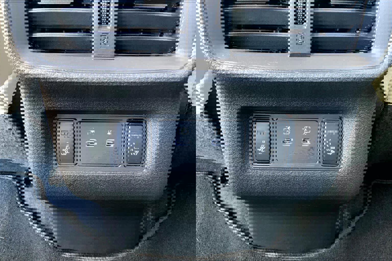 Used 2025 Nissan Murano Platinum w/ Cargo Package image 33