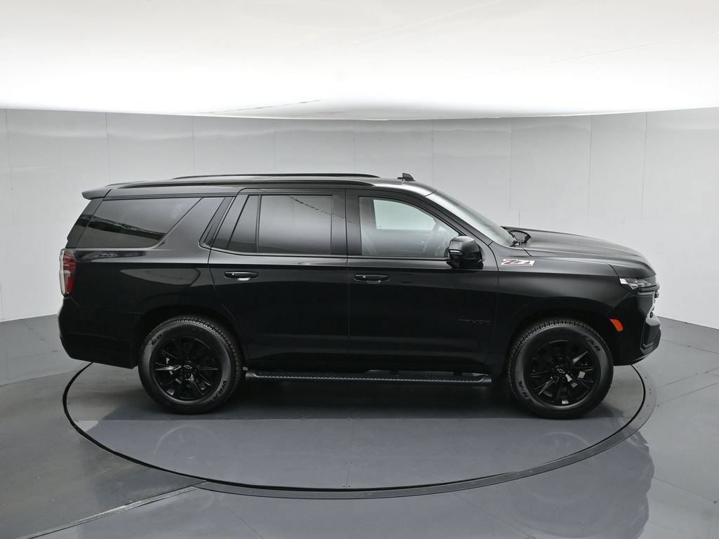 Used 2022 Chevrolet Tahoe Z71 w/ Luxury Package AWD/4WD image 46