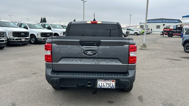 Certified 2025 Ford Maverick XL w/ Equipment Group 102A image 4