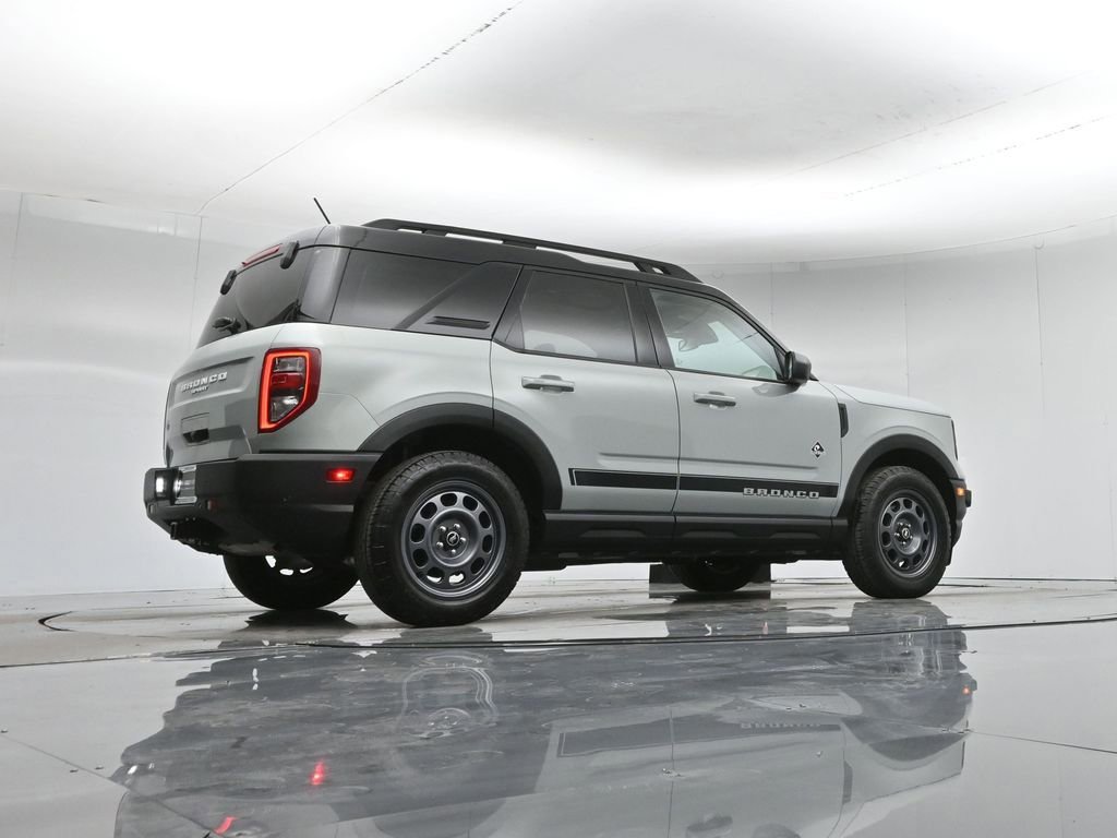 Certified 2024 Ford Bronco Sport Outer Banks w/ Tech Package image 15