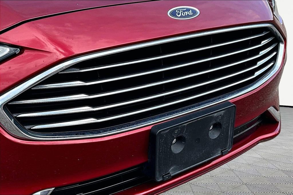 Certified 2019 Ford Fusion SEL AWD/4WD image 28