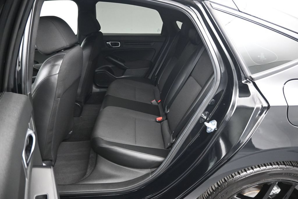 Used 2025 Honda Civic Sport image 11