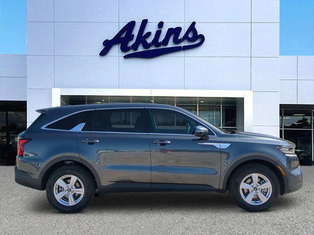 Used 2023 Kia Sorento LX FWD video 1
