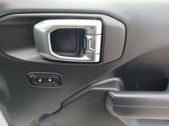 Used 2025 Jeep Wrangler Unlimited Sport AWD/4WD image 16