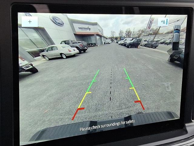 Certified 2022 Ford F150 XLT w/ Equipment Group 302A High image 18